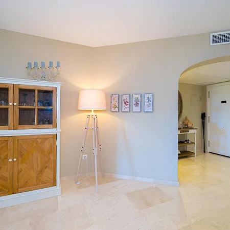 Apartamento Luxurious In *